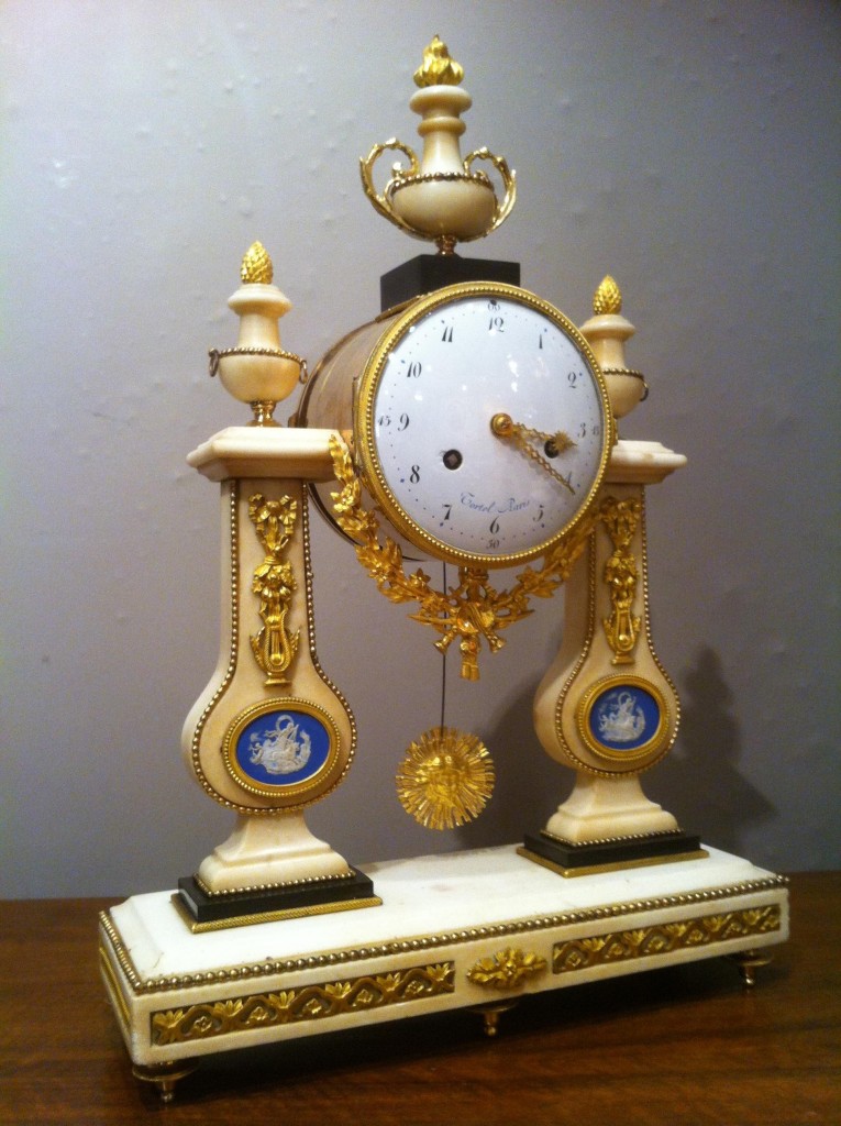 Pendule d’époque Louis XVI